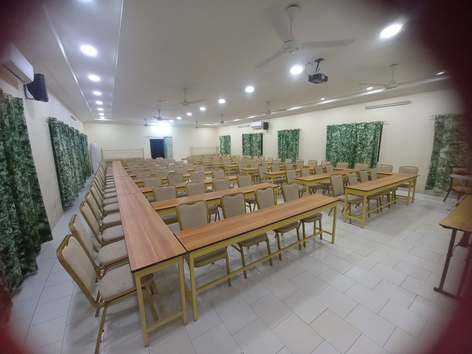 Grande salle de formation climatisée de l'EPCO